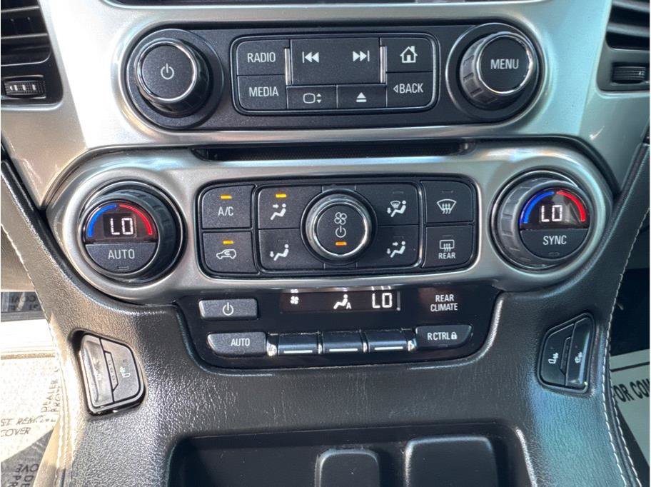 Used 2019 Chevrolet Suburban LT AWD/4WD image 38