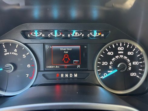 Used 2020 Ford F150 XLT w/ Equipment Group 302A Luxury AWD/4WD image 23