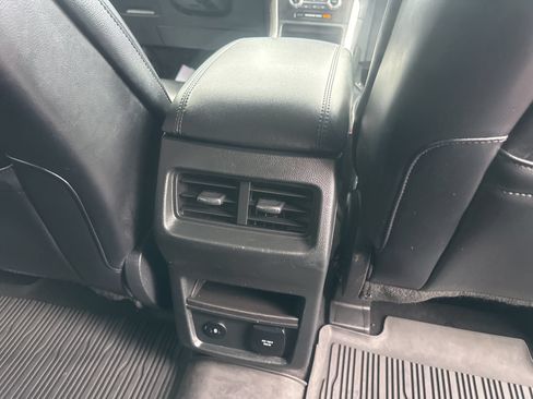 Used 2024 Ford Edge SEL w/ Convenience Package AWD/4WD image 13