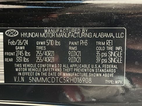 Used 2024 Genesis GV70 3.5T Sport w/ Sport Advanced Package AWD/4WD image 26