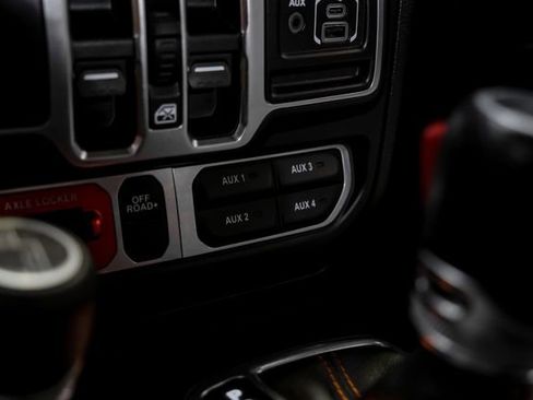 Used 2021 Jeep Gladiator Mojave image 70