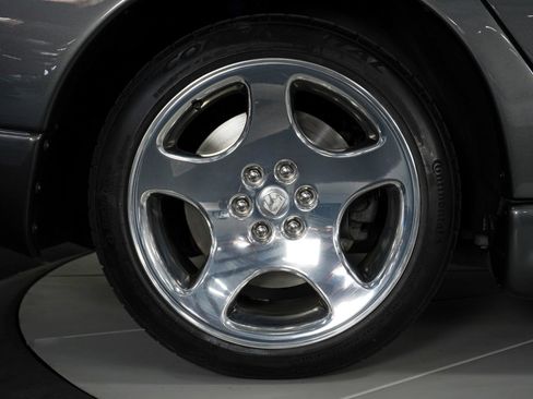 Used 2002 Dodge Viper GTS RWD image 23
