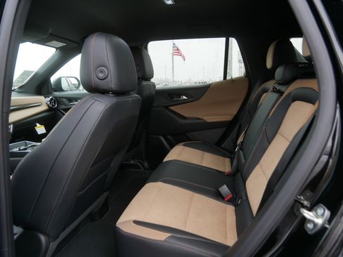 New 2026 Chevrolet Equinox ACTIV w/ Convenience Package III image 9