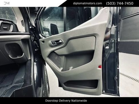 Used 2021 Ford Transit 250 RWD image 18