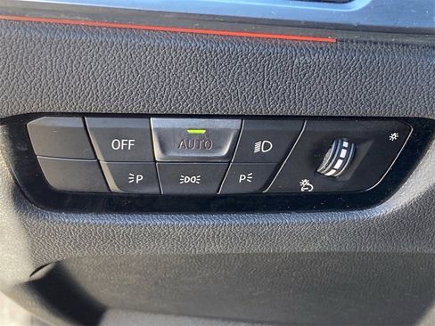 Used 2022 BMW 430i xDrive Convertible w/ Convenience Package image 28