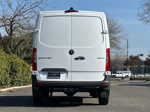 New 2026 Mercedes-Benz Sprinter 2500 image 4