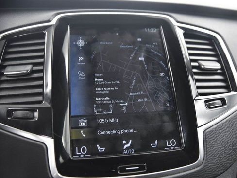 Used 2022 Volvo XC90 T6 Momentum w/ Advanced Package image 22