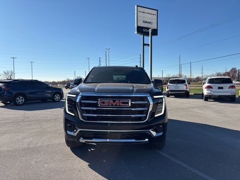 New 2026 GMC Yukon Elevation image 2