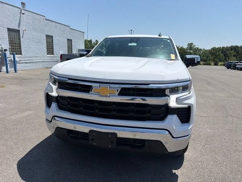 Used 2025 Chevrolet Silverado 1500 LT w/ Z71 Off-Road Package AWD/4WD image 6