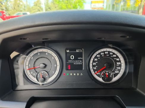 Used 2023 RAM 1500 Classic SLT AWD/4WD image 15