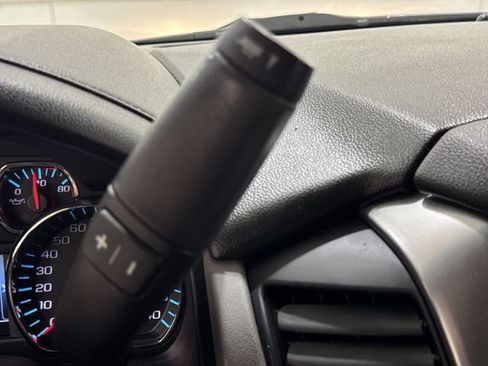 Used 2018 Chevrolet Tahoe LT RWD image 16
