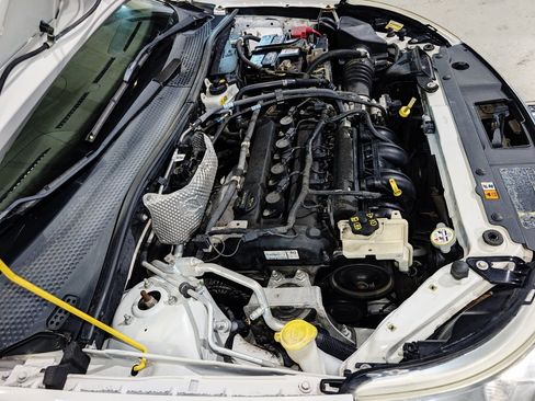 Used 2010 Ford Focus SEL image 50