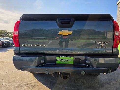 Used 2012 Chevrolet Avalanche LT w/ Texas Edition image 15