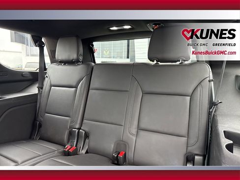 Used 2021 Chevrolet Tahoe Z71 w/ Z71 Signature Package image 34