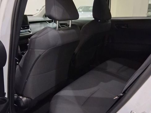 Used 2023 Toyota Corolla Cross LE image 12