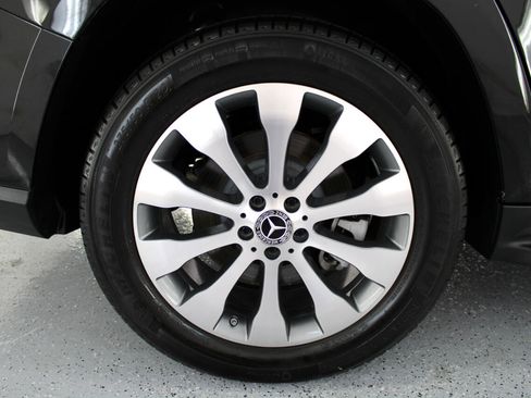 Used 2018 Mercedes-Benz GLS 450 4MATIC w/ Premium Package image 89