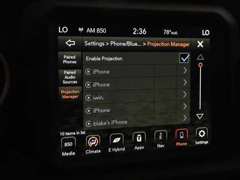 Used 2023 Jeep Wrangler Unlimited Sahara w/ Cold Weather Group AWD/4WD image 11