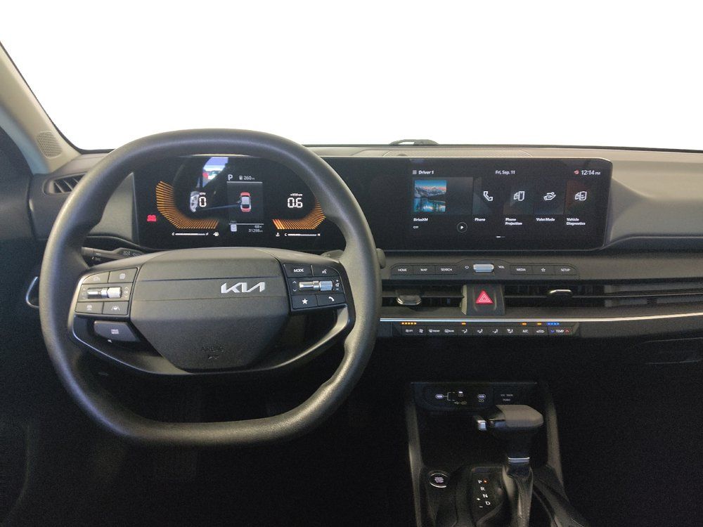 Used 2025 Kia K4 FWD image 22