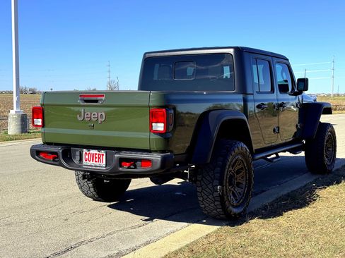 Used 2022 Jeep Gladiator Rubicon image 7