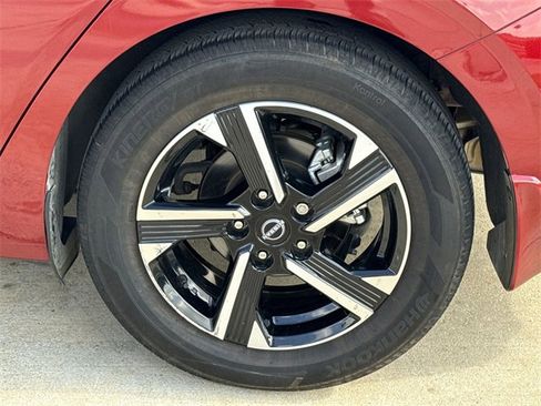 Used 2024 Nissan Sentra SV w/ All-Weather Package image 12