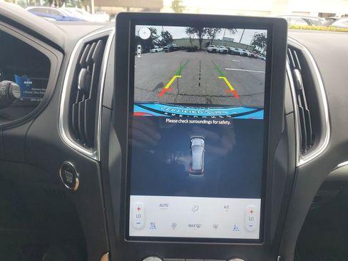 Used 2024 Ford Edge Titanium w/ Equipment Group 301A image 29