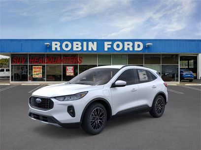 New 2025 Ford Escape SE