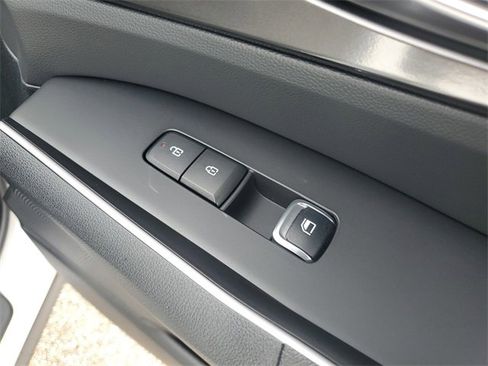 New 2026 Kia Sorento S image 11