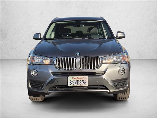 Used 2017 BMW X3 sDrive28i RWD image 2