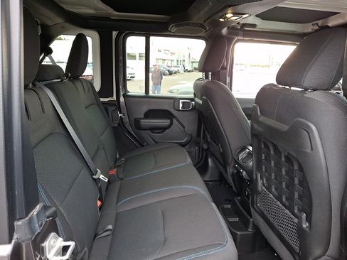 Used 2022 Jeep Wrangler Unlimited Rubicon 4xe w/ Cold Weather Group image 15