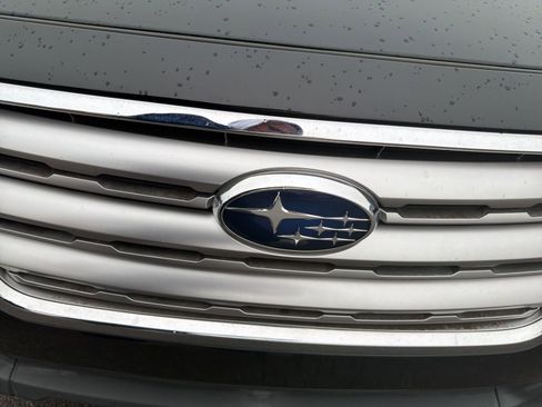 Used 2017 Subaru Outback 2.5i Premium image 32