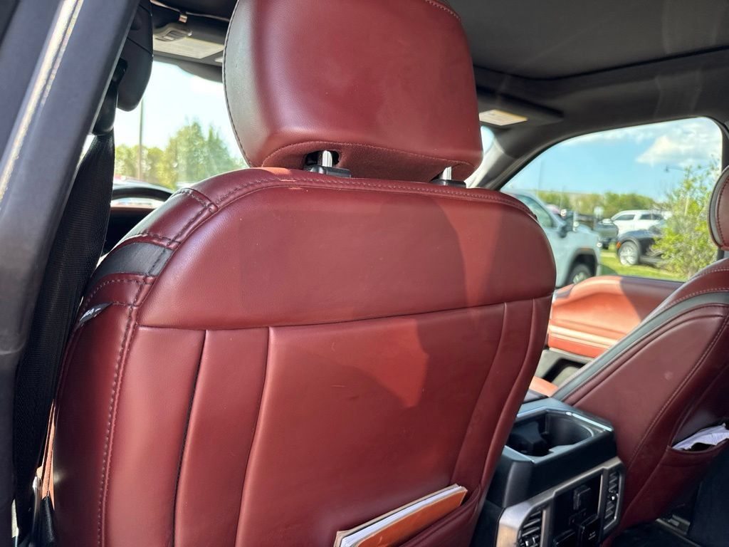 Used 2019 Ford F150 Platinum w/ Equipment Group 701A Luxury AWD/4WD image 21