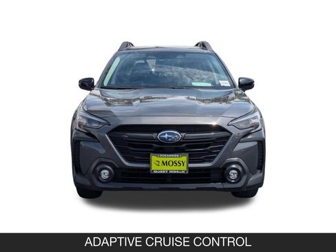 Used 2025 Subaru Outback Onyx Edition AWD/4WD image 4