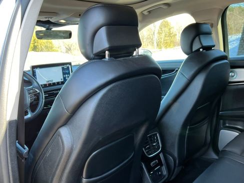 Used 2023 Lincoln Nautilus Reserve w/ Equipment Group 202A image 34