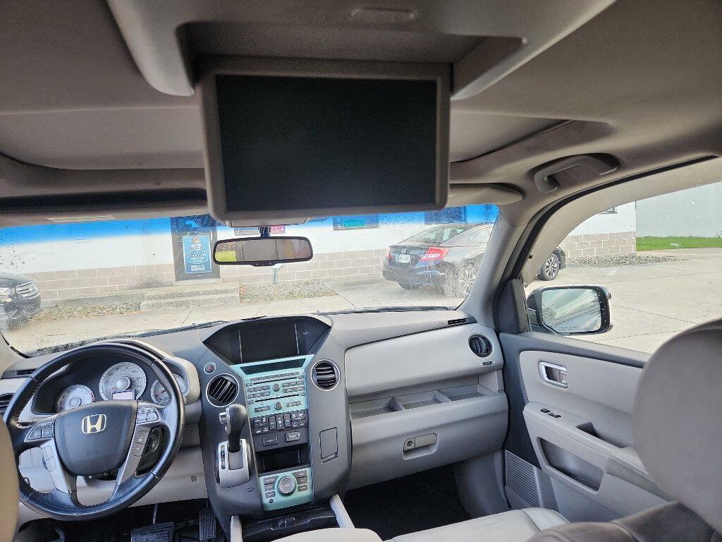 Used 2010 Honda Pilot Touring image 15