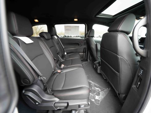 New 2026 Honda Odyssey Sport-L image 25