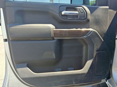 Used 2020 Chevrolet Silverado 2500 LT AWD/4WD image 15