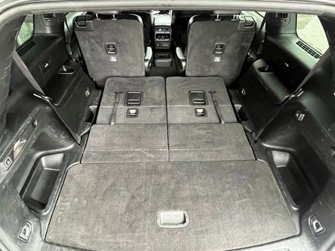 Used 2022 Jeep Grand Cherokee L Laredo image 28