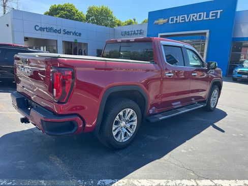Used 2023 GMC Sierra 1500 Denali w/ Technology Package AWD/4WD image 6