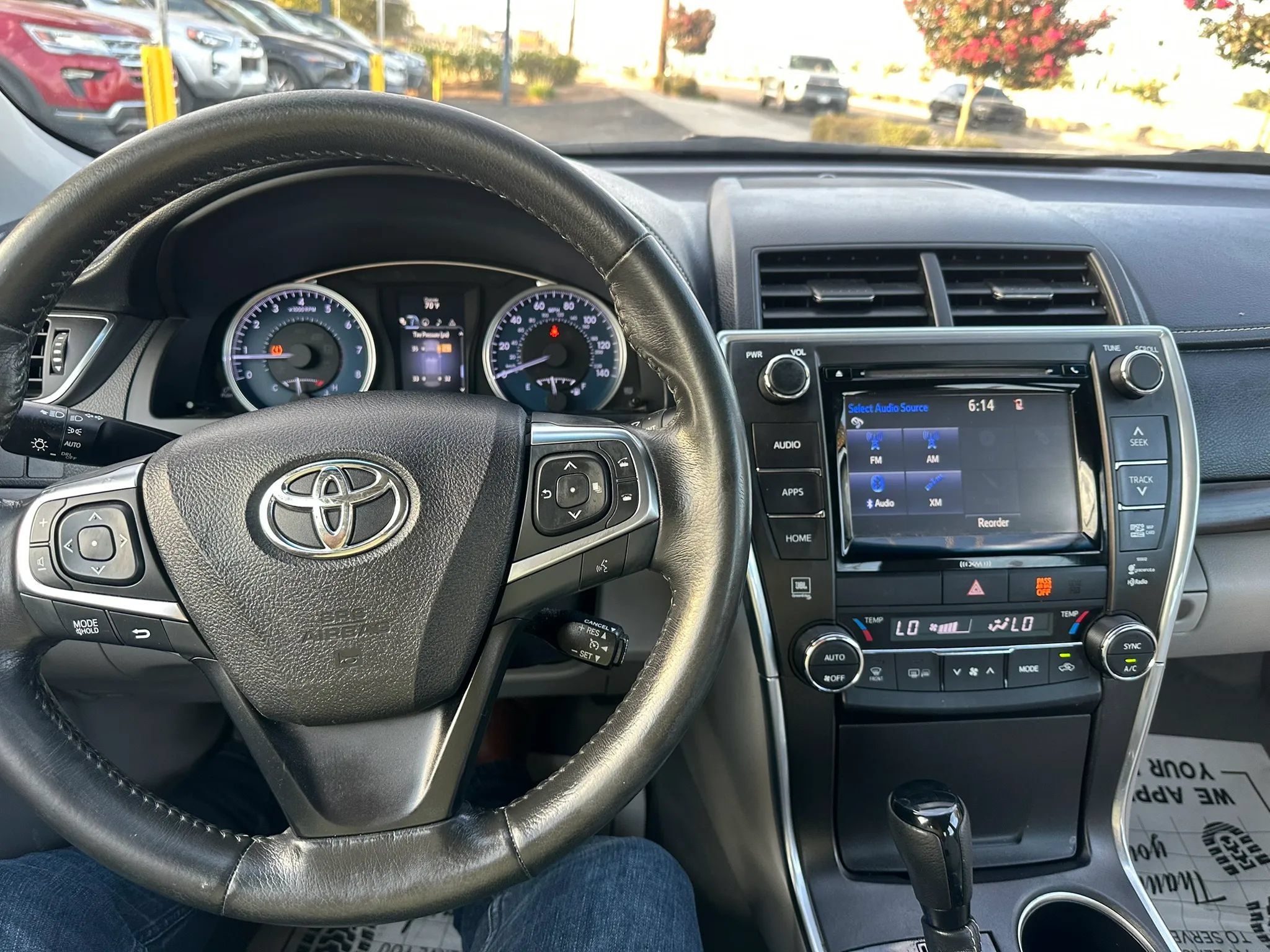 Used 2016 Toyota Camry XLE FWD image 23