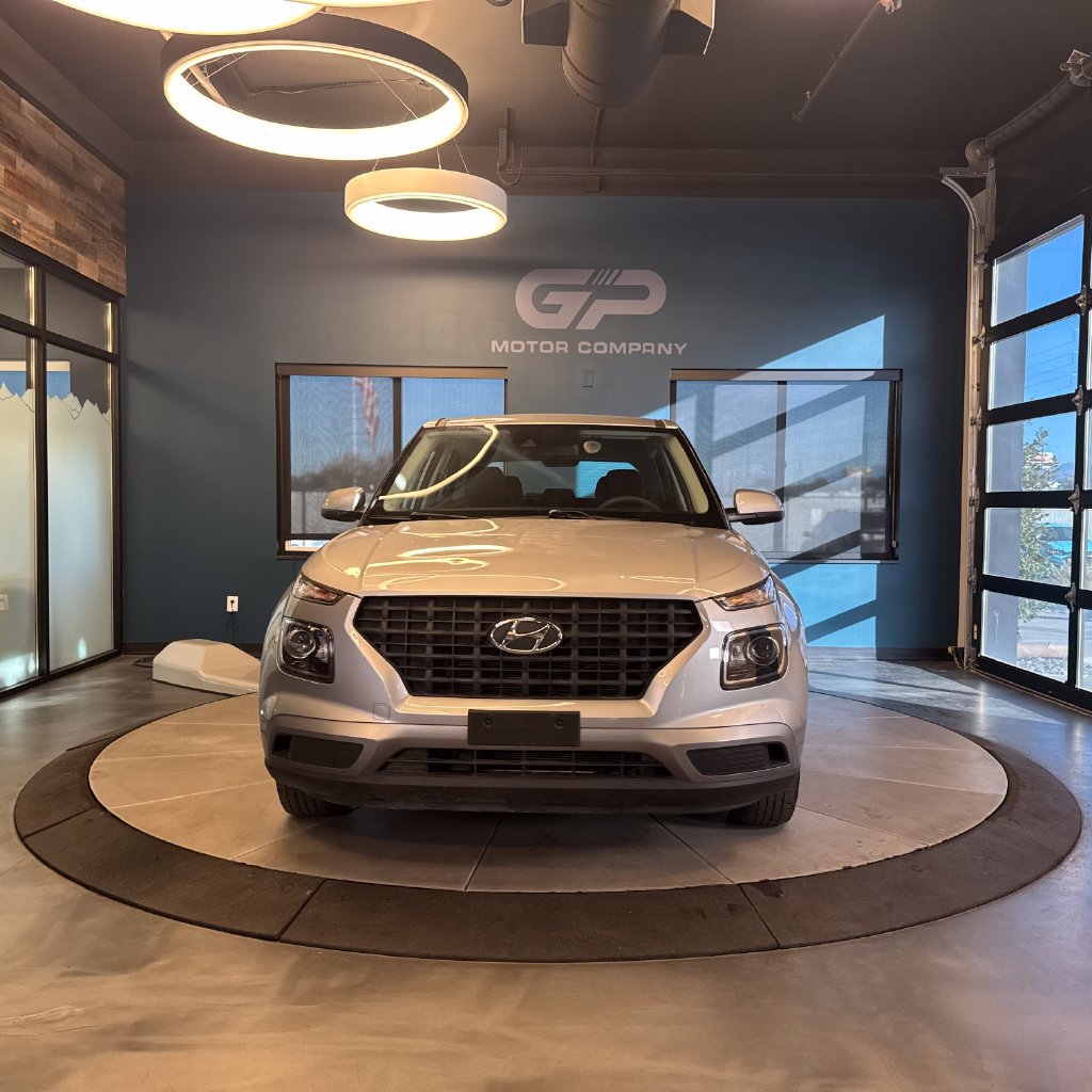 Used 2020 Hyundai Venue SE FWD image 8