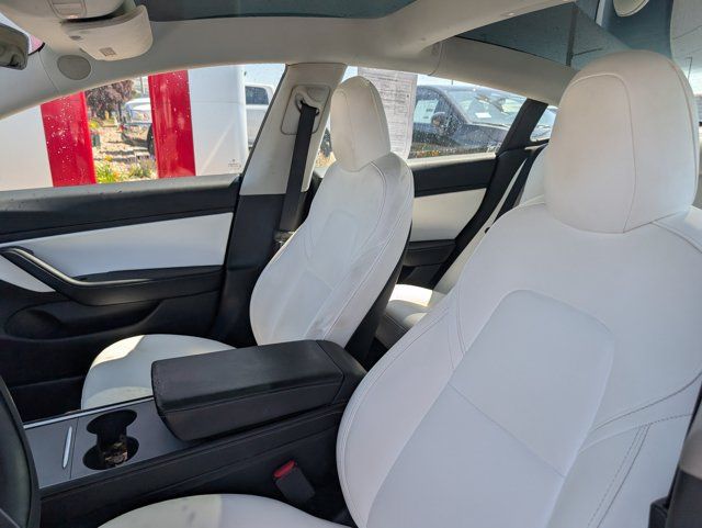 Used 2021 Tesla Model 3 Standard Range Plus RWD image 7