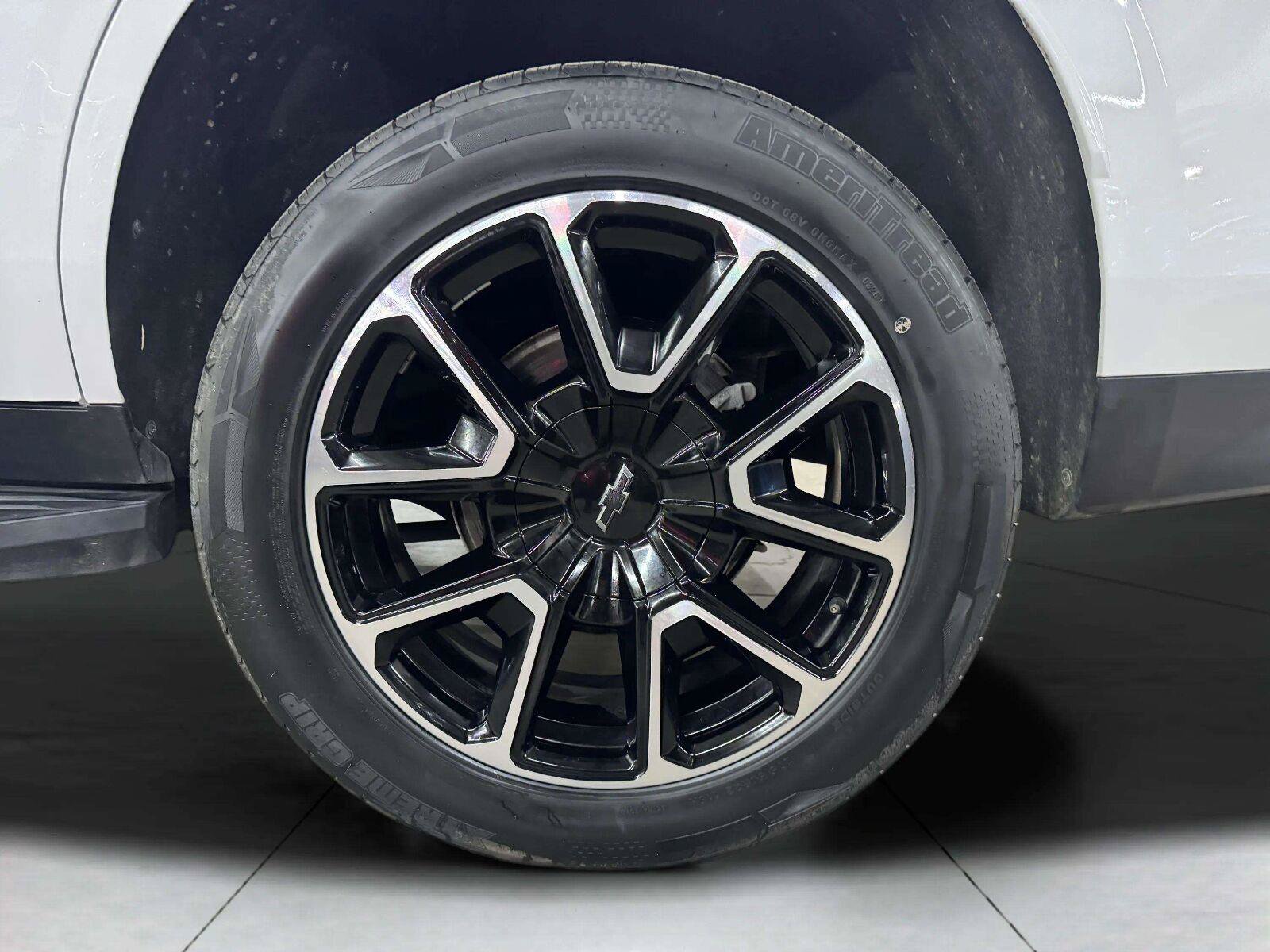 Used 2022 Chevrolet Tahoe RST w/ Luxury Package AWD/4WD image 44