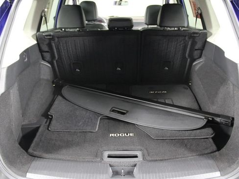 Certified 2023 Nissan Rogue SL AWD/4WD image 17
