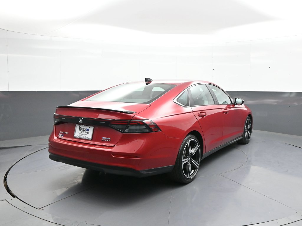 Certified 2025 Honda Accord Sport image 6