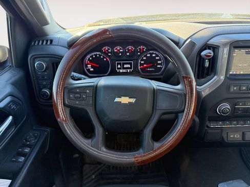 Used 2023 Chevrolet Silverado 1500 Custom image 12