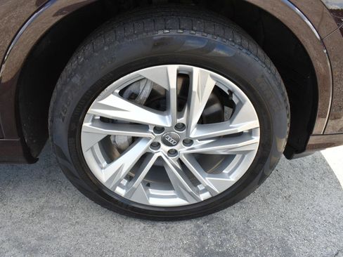 Used 2020 Audi Q7 3.0T Premium Plus w/ Premium Plus Package AWD/4WD image 36