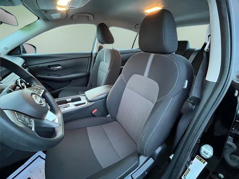 Used 2024 Nissan Sentra SV image 29