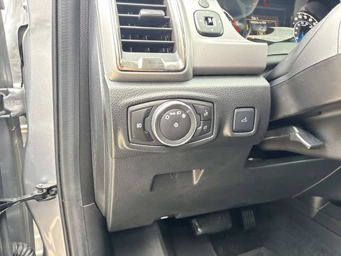 Used 2023 Ford Ranger XLT w/ Equipment Group 301A Mid AWD/4WD image 20