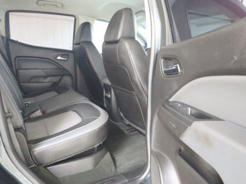 Used 2018 Chevrolet Colorado Z71 image 11