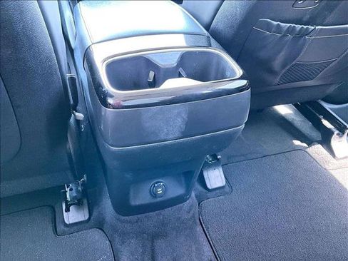 Used 2021 Kia Telluride LX FWD image 25